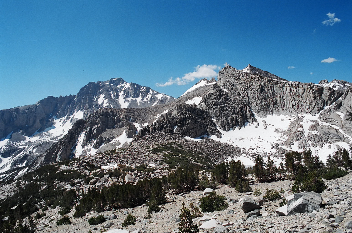 View of the Sierras near Onion Valley trailhead.