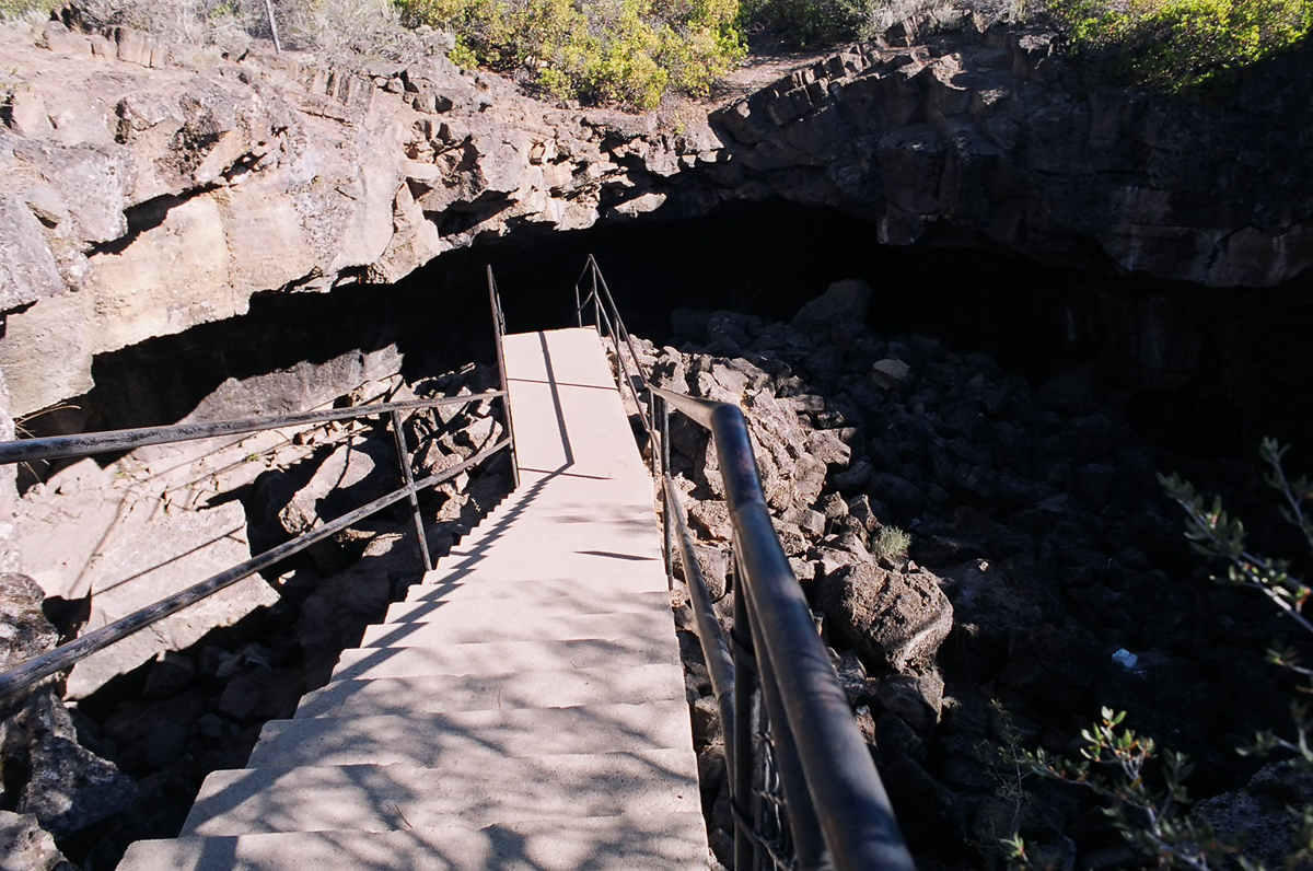 Subway cave near Lassen.